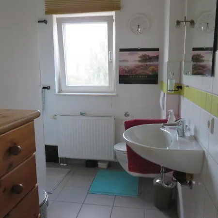 Homestay Gastezimmer Mit Bussenblick